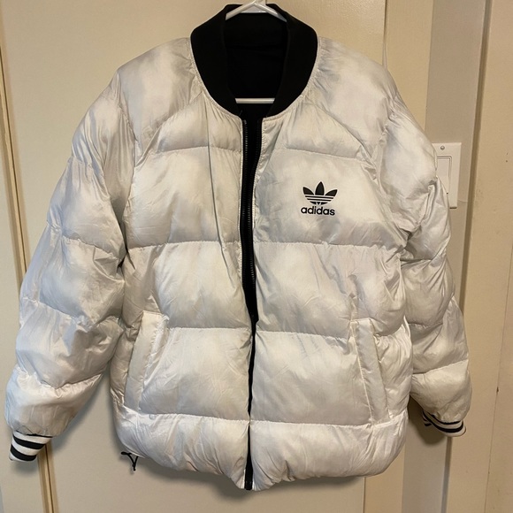 Adidas Reversible puffer jacket - Picture 3 of 5